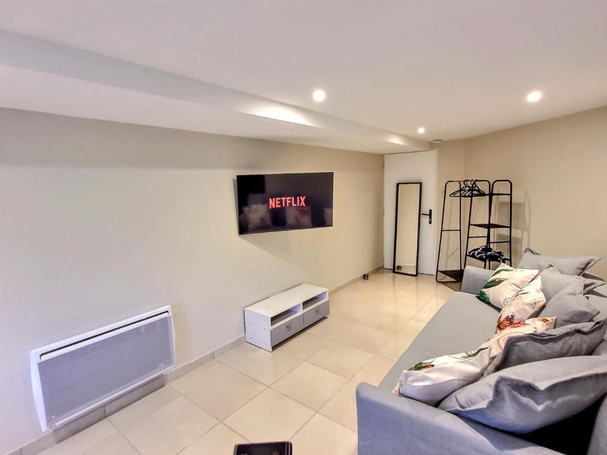 Le Petit Rocher 30M2- Studio Standing 3 Etoiles Saint-Aignan-Grand-Lieu Exterior foto
